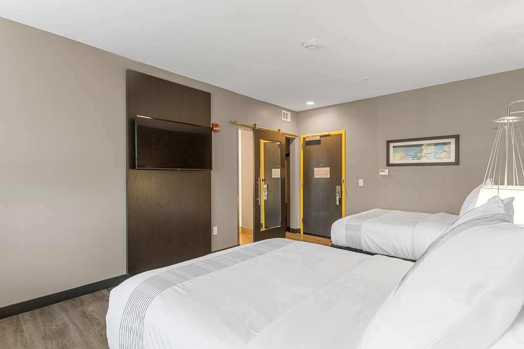Glo Best Western Savannah-Gateway I-95 Bilik gambar